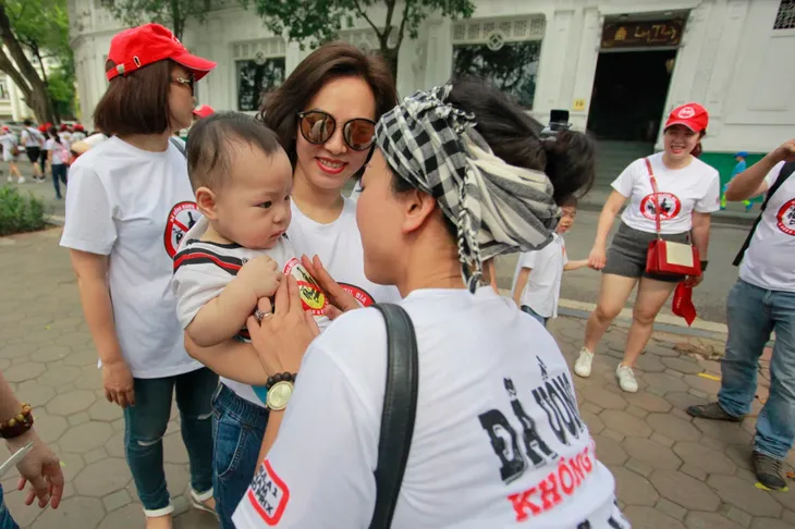 Đi bộ kêu gọi Đã uống rượu bia, không lái xe - Ảnh 3. Đi bộ kêu gọi Đã uống rượu bia, không lái xe - Ảnh 3.