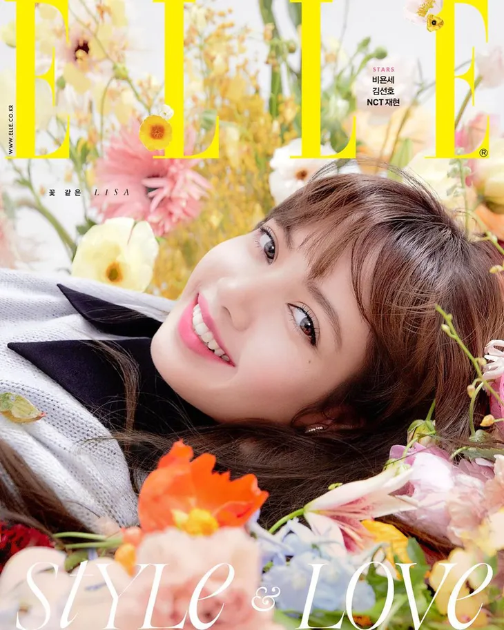Lisa (BlackPink) rạng rỡ giữa muôn loài hoa - Ảnh 2. Lisa (BlackPink) rạng rỡ giữa muôn loài hoa - Ảnh 2.