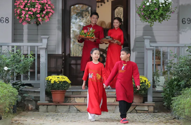 Phạm Phương Thảo ra mắt MV Tết với sáng tác của chính mình - Ảnh 2. Phạm Phương Thảo ra mắt MV Tết với sáng tác của chính mình - Ảnh 2.