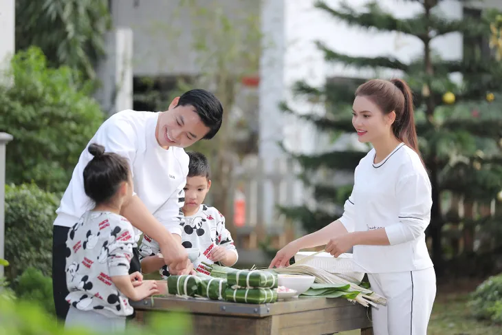 Phạm Phương Thảo ra mắt MV Tết với sáng tác của chính mình - Ảnh 7. Phạm Phương Thảo ra mắt MV Tết với sáng tác của chính mình - Ảnh 7.