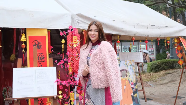 Hoa hậu Phương Khánh diện áo dài catwalk cùng diễn viên Tuấn Tú - Ảnh 9. Hoa hậu Phương Khánh diện áo dài catwalk cùng diễn viên Tuấn Tú - Ảnh 9.