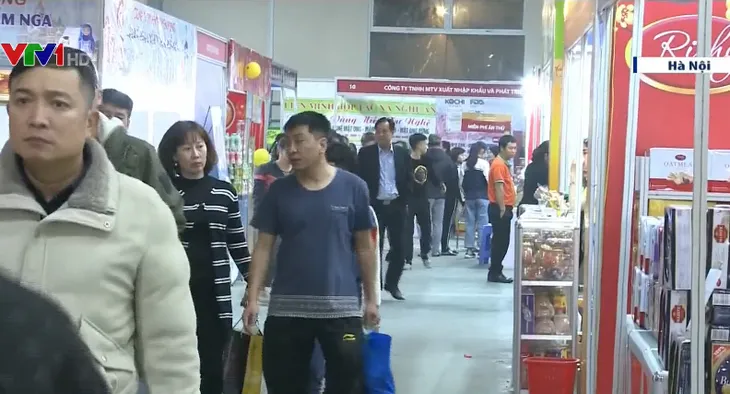 Khai mạc Hội chợ Xuân Giảng Võ và đồ uống - Ảnh 1.