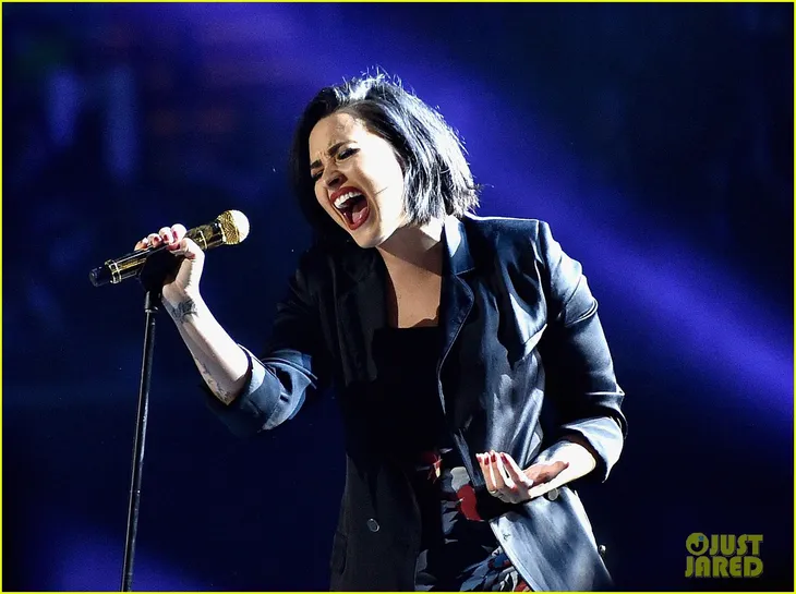 Demi Lovato xác nhận biểu diễn tại lễ trao giải Grammy 2020 - Ảnh 1. Demi Lovato xác nhận biểu diễn tại lễ trao giải Grammy 2020 - Ảnh 1.