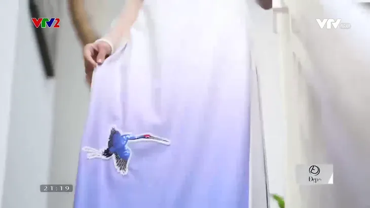 Gợi ý chọn áo dài truyền thống du xuân - Ảnh 4. Gợi ý chọn áo dài truyền thống du xuân - Ảnh 4.