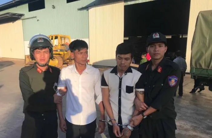 Phá đường dây thuốc lá lậu lớn, thu giữ hơn 76.000 gói - Ảnh 1.