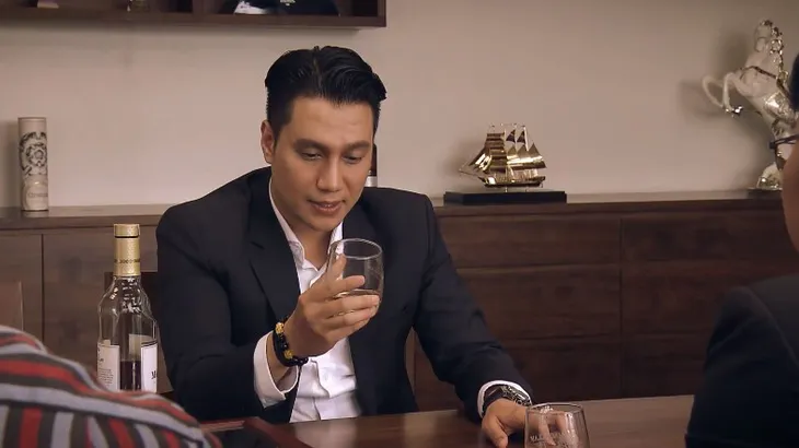 Sinh tử - Tập 40: Làm giá để hối lộ quan chức thay doanh nghiệp, Vũ (Việt Anh) bảo công chức không ăn chay - Ảnh 4. Sinh tử - Tập 40: Làm giá để hối lộ quan chức thay doanh nghiệp, Vũ (Việt Anh) bảo công chức không ăn chay - Ảnh 4.