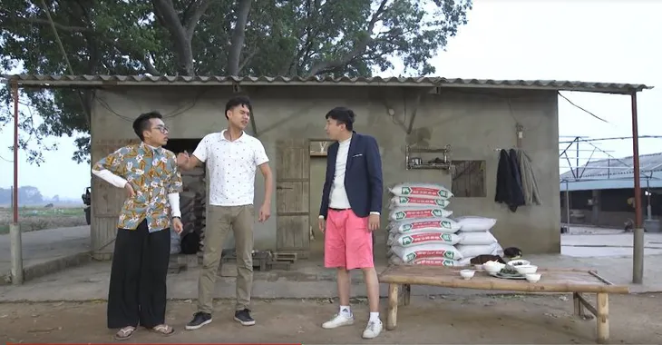 Phim hài Ba chàng ngốc – Tiếng cười từ các vấn đề thời sự - Ảnh 2. Phim hài Ba chàng ngốc – Tiếng cười từ các vấn đề thời sự - Ảnh 2.