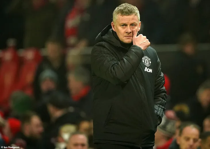 Manchester United 0-2 Burnley: Thảm bại ngay tại sân nhà! - Ảnh 3. Manchester United 0-2 Burnley: Thảm bại ngay tại sân nhà! - Ảnh 3.