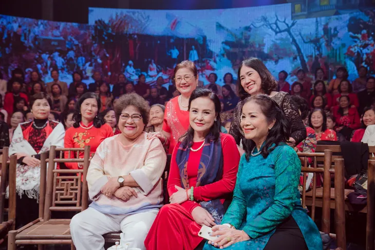 Hội quán thanh xuân đón Tết Nguyên đán trên VTV1 - Ảnh 4. Hội quán thanh xuân đón Tết Nguyên đán trên VTV1 - Ảnh 4.
