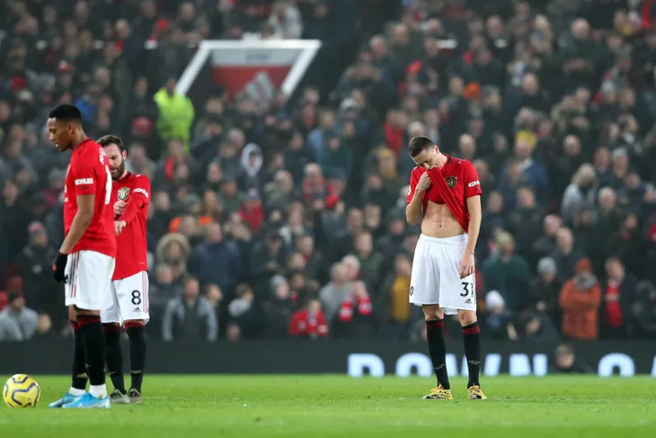 Manchester United bị FA phạt 20.000 bảng - Ảnh 2. Manchester United bị FA phạt 20.000 bảng - Ảnh 2.