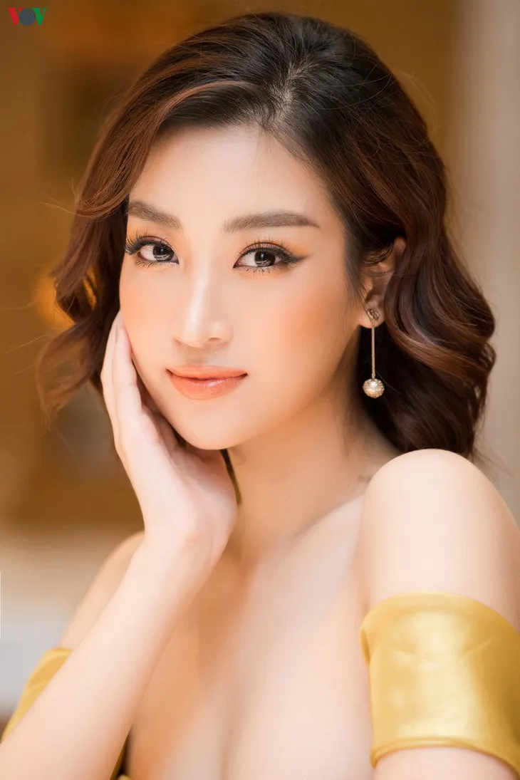 Đỗ Mỹ Linh: Trong tình yêu, cảm xúc và sự thấu hiểu mới là quan trọng - Ảnh 5. Đỗ Mỹ Linh: Trong tình yêu, cảm xúc và sự thấu hiểu mới là quan trọng - Ảnh 5.