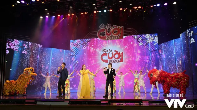 Hé lộ dàn ca sĩ góp mặt trong Gala cười 2020 - Ảnh 14. Hé lộ dàn ca sĩ góp mặt trong Gala cười 2020 - Ảnh 14.