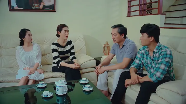 Nước mắt loài cỏ dại - Tập 15: Bị Dạ Thảo giục tỏ tình với Hường, Khang buộc phải tiết lộ về huyết thống? - Ảnh 1. Nước mắt loài cỏ dại - Tập 15: Bị Dạ Thảo giục tỏ tình với Hường, Khang buộc phải tiết lộ về huyết thống? - Ảnh 1.