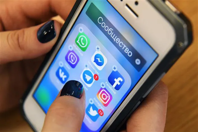 Dịch bệnh do virus corona: Facebook, Google và Twitter mạnh tay chặn tin giả - Ảnh 2. Dịch bệnh do virus corona: Facebook, Google và Twitter mạnh tay chặn tin giả - Ảnh 2.