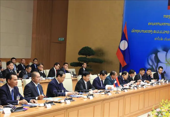 Kỳ họp lần thứ 42 Ủy ban liên Chính phủ Việt Nam - Lào - Ảnh 6. Kỳ họp lần thứ 42 Ủy ban liên Chính phủ Việt Nam - Lào - Ảnh 6.