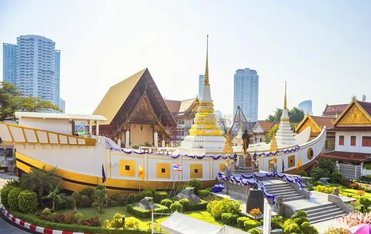 Du lịch Thái Lan: Những ngôi chùa nhất định bạn phải ghé thăm khi tới Bangkok - Ảnh 3. Du lịch Thái Lan: Những ngôi chùa nhất định bạn phải ghé thăm khi tới Bangkok - Ảnh 3.