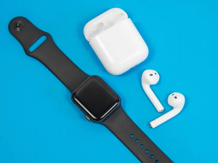 iPhone giúp Apple thắng ngoạn mục trong lễ Giáng sinh và năm mới - Ảnh 2. iPhone giúp Apple thắng ngoạn mục trong lễ Giáng sinh và năm mới - Ảnh 2.