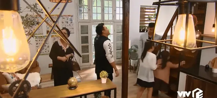 Hoa hồng trên ngực trái - Tập cuối: Dù có thế nào hãy tin vào tình yêu, tin vào hoa hồng - Ảnh 2.
