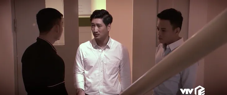 Hoa hồng trên ngực trái - Tập 45: Hiến tim cho Bống, Thái ra đi thanh thản như để chuộc mọi lỗi lầm - Ảnh 4. Hoa hồng trên ngực trái - Tập 45: Hiến tim cho Bống, Thái ra đi thanh thản như để chuộc mọi lỗi lầm - Ảnh 4.