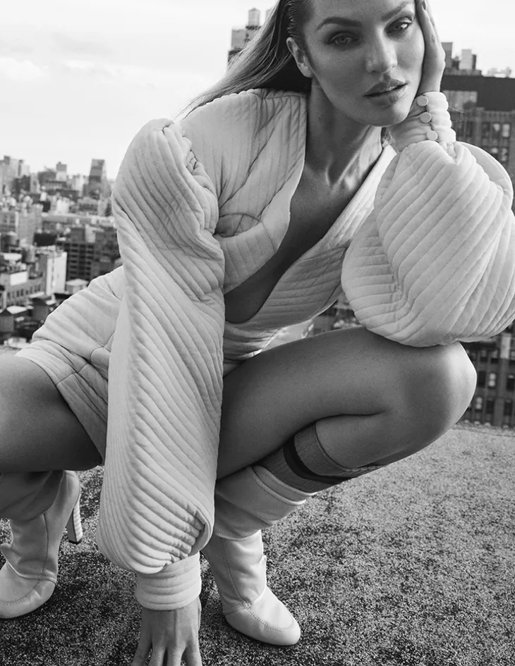 Candice Swanepoel ngọt ngào và quyền lực - Ảnh 17. Candice Swanepoel ngọt ngào và quyền lực - Ảnh 17.