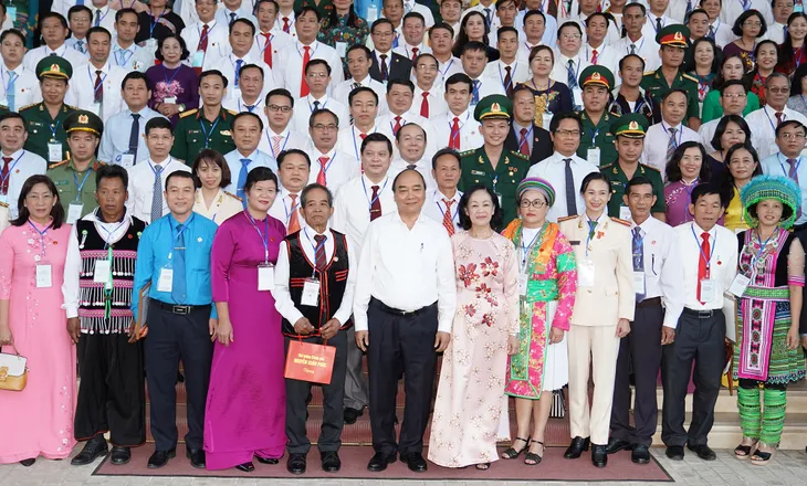 Công tác dân vận đóng góp rất lớn vào thành tựu chung của đất nước - Ảnh 1. Công tác dân vận đóng góp rất lớn vào thành tựu chung của đất nước - Ảnh 1.