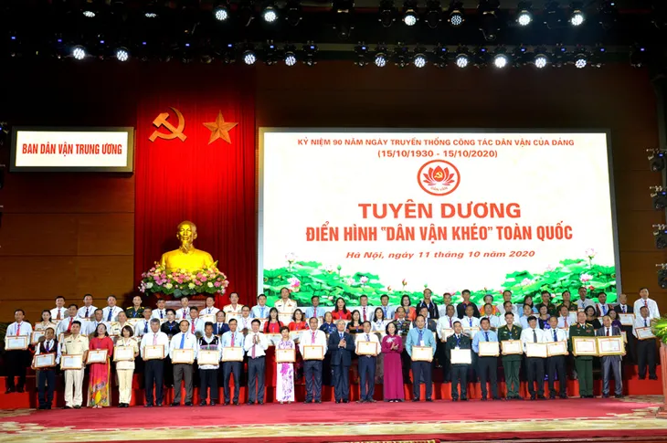 Phát huy sức mạnh “thế trận lòng dân” trong sự nghiệp xây dựng và bảo vệ Tổ quốc - Ảnh 2. Phát huy sức mạnh “thế trận lòng dân” trong sự nghiệp xây dựng và bảo vệ Tổ quốc - Ảnh 2.