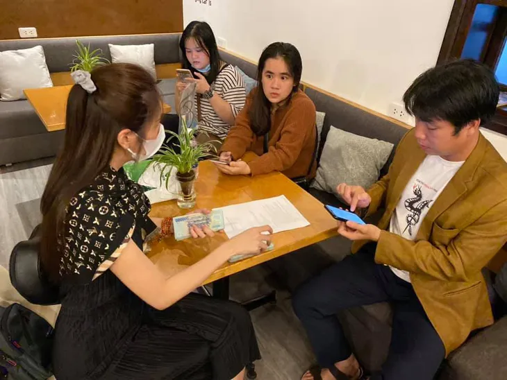 Thủy Tiên quyên góp được 10 tỷ đồng sau 24 giờ - Ảnh 2. Thủy Tiên quyên góp được 10 tỷ đồng sau 24 giờ - Ảnh 2.