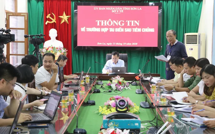 Sơn La dừng sử dụng lô vaccine khiến trẻ 2 tháng tuổi tử vong sau tiêm - Ảnh 1. Sơn La dừng sử dụng lô vaccine khiến trẻ 2 tháng tuổi tử vong sau tiêm - Ảnh 1.