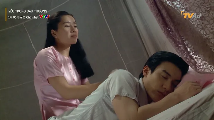 Yêu trong đau thương - Tập 24: Chí Kiên sốt sắng tìm kiếm di vật anh trai Hương Thảo để lại - Ảnh 1. Yêu trong đau thương - Tập 24: Chí Kiên sốt sắng tìm kiếm di vật anh trai Hương Thảo để lại - Ảnh 1.