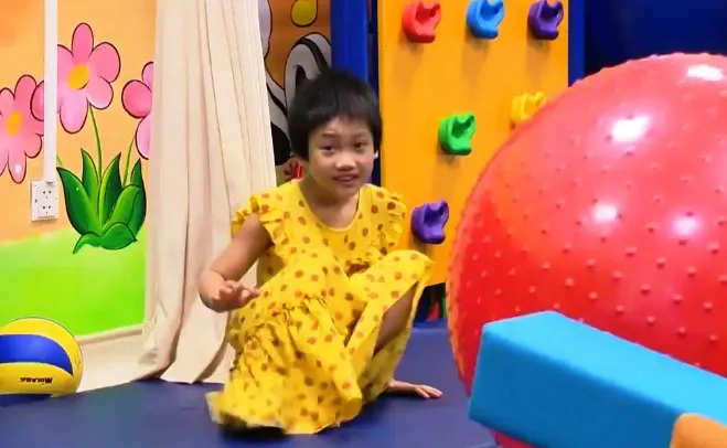 Bé gái được chữa bại não thành công sau 3 lần ghép tế bào gốc - Ảnh 1.