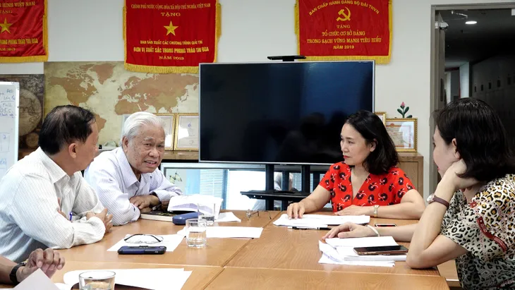 4/10 trên VTV1: THTT chương trình kỷ niệm 100 năm ngày sinh nhà thơ Tố Hữu - Ảnh 1. 4/10 trên VTV1: THTT chương trình kỷ niệm 100 năm ngày sinh nhà thơ Tố Hữu - Ảnh 1.