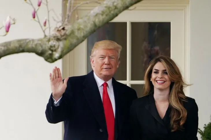 Ông Trump mắc COVID-19, vòng tranh luận thứ hai Donald Trump - Biden liệu có bị hoãn? - Ảnh 2. Ông Trump mắc COVID-19, vòng tranh luận thứ hai Donald Trump - Biden liệu có bị hoãn? - Ảnh 2.