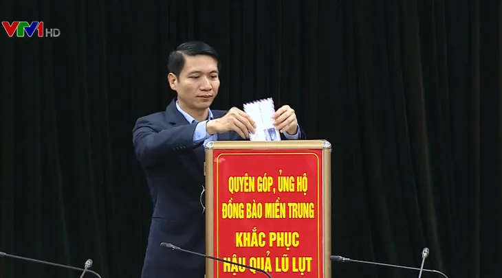 Nhiều đơn vị trên cả nước hỗ trợ miền Trung khắc phục hậu quả lũ lụt - Ảnh 1. Nhiều đơn vị trên cả nước hỗ trợ miền Trung khắc phục hậu quả lũ lụt - Ảnh 1.