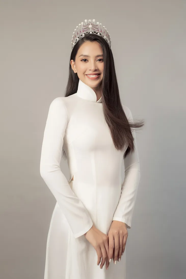 Hoa hậu Tiểu Vy khoe bộ ảnh bên mẹ nhân ngày 20/10 - Ảnh 10. Hoa hậu Tiểu Vy khoe bộ ảnh bên mẹ nhân ngày 20/10 - Ảnh 10.