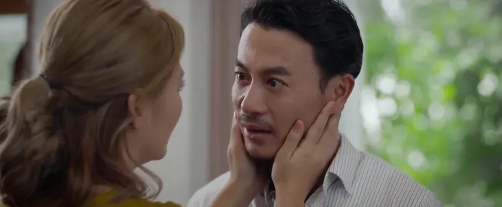 Trói buộc yêu thương - Tập 15: Đúng lúc khuỵu ngã vì bị lừa, Thanh gặp lại người yêu cũ - Ảnh 5. Trói buộc yêu thương - Tập 15: Đúng lúc khuỵu ngã vì bị lừa, Thanh gặp lại người yêu cũ - Ảnh 5.