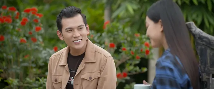 Trói buộc yêu thương - Tập 15: Đúng lúc khuỵu ngã vì bị lừa, Thanh gặp lại người yêu cũ - Ảnh 11. Trói buộc yêu thương - Tập 15: Đúng lúc khuỵu ngã vì bị lừa, Thanh gặp lại người yêu cũ - Ảnh 11.