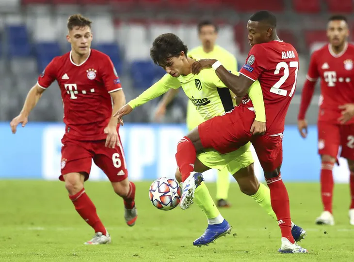 Thua đậm Bayern, HLV Simeone vẫn lạc quan - Ảnh 1. Thua đậm Bayern, HLV Simeone vẫn lạc quan - Ảnh 1.