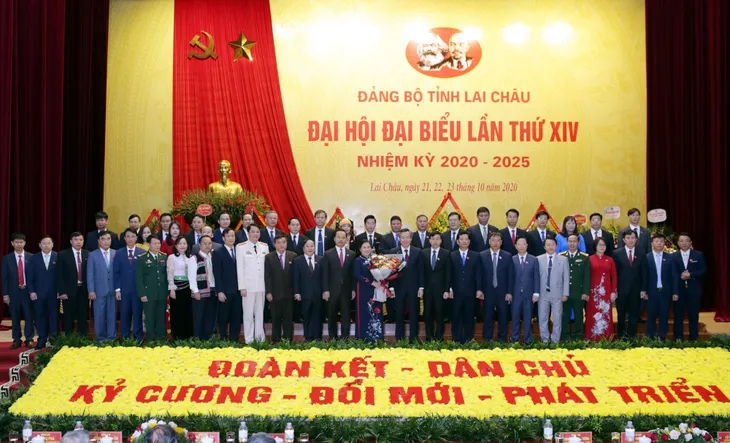 Bà Giàng Páo Mỷ tái đắc cử Bí thư Tỉnh ủy Lai Châu - Ảnh 1. Bà Giàng Páo Mỷ tái đắc cử Bí thư Tỉnh ủy Lai Châu - Ảnh 1.