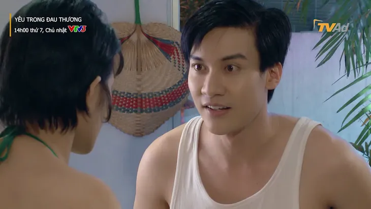 Yêu trong đau thương - Tập 25: Lan Chi đòi Chí Kiên đưa về quê làm vợ chính thức - Ảnh 2. Yêu trong đau thương - Tập 25: Lan Chi đòi Chí Kiên đưa về quê làm vợ chính thức - Ảnh 2.