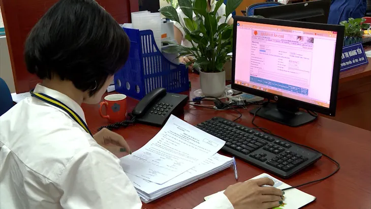 Hà Nội trở thành đơn vị đầu tiên có gần 100% doanh nghiệp đăng ký sử dụng hóa đơn điện tử - Ảnh 1. Hà Nội trở thành đơn vị đầu tiên có gần 100% doanh nghiệp đăng ký sử dụng hóa đơn điện tử - Ảnh 1.