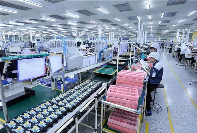Việt Nam nổi lên như một trung tâm thu hút vốn FDI - Ảnh 1. Việt Nam nổi lên như một trung tâm thu hút vốn FDI - Ảnh 1.