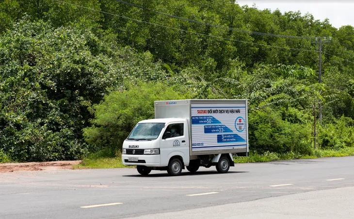 Suzuki thực hiện cách mạng hậu mãi, tung khuyến mại đặc biệt cho xe tải nhẹ - Ảnh 3. Suzuki thực hiện cách mạng hậu mãi, tung khuyến mại đặc biệt cho xe tải nhẹ - Ảnh 3.