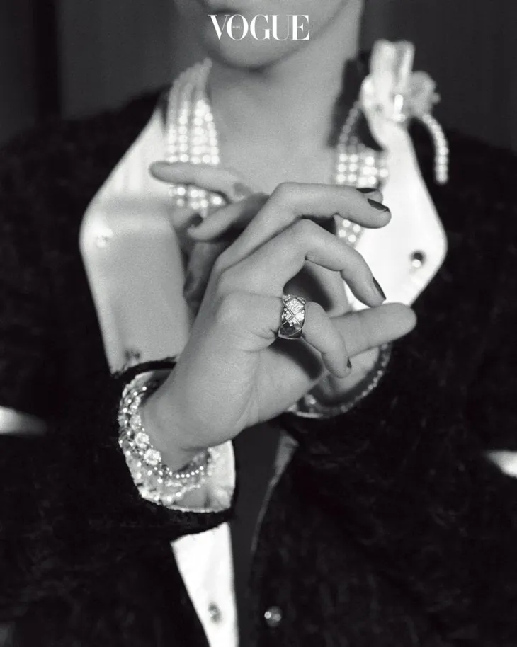 G-Dragon: Âm nhạc của tôi là một quyển nhật ký - Ảnh 9. G-Dragon: Âm nhạc của tôi là một quyển nhật ký - Ảnh 9.