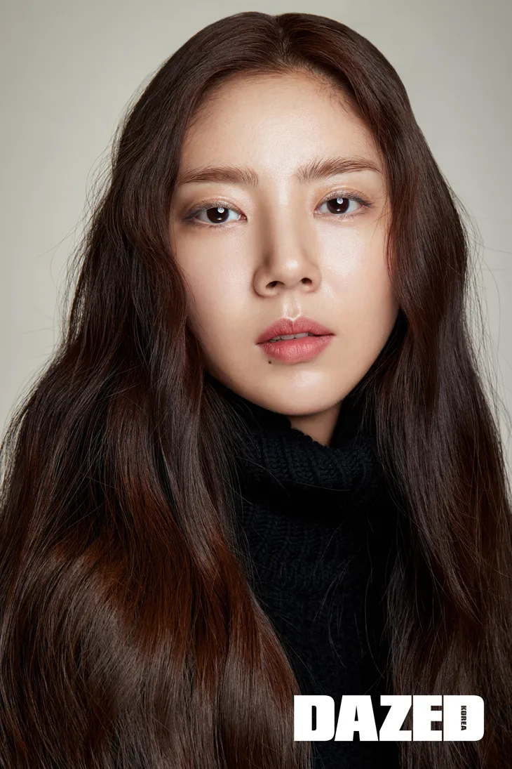 Son Dam Bi tự nhận yêu kiều hơn ở độ tuổi 37 - Ảnh 2. Son Dam Bi tự nhận yêu kiều hơn ở độ tuổi 37 - Ảnh 2.