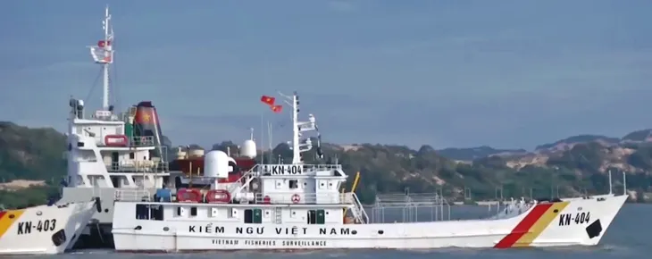 Điều 3 tàu và thủy phi cơ ra cứu hộ tàu cá Bình Định gặp nạn - Ảnh 2. Điều 3 tàu và thủy phi cơ ra cứu hộ tàu cá Bình Định gặp nạn - Ảnh 2.