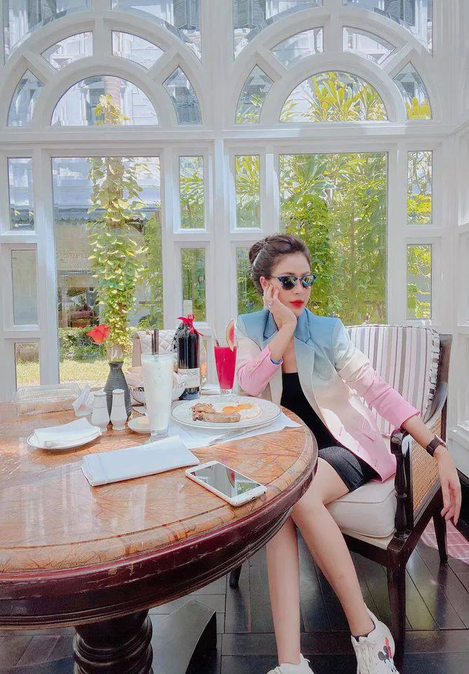 Diễn viên Lương Thu Trang: Tôi yêu phong cách bánh bèo - Ảnh 5. Diễn viên Lương Thu Trang: Tôi yêu phong cách bánh bèo - Ảnh 5.