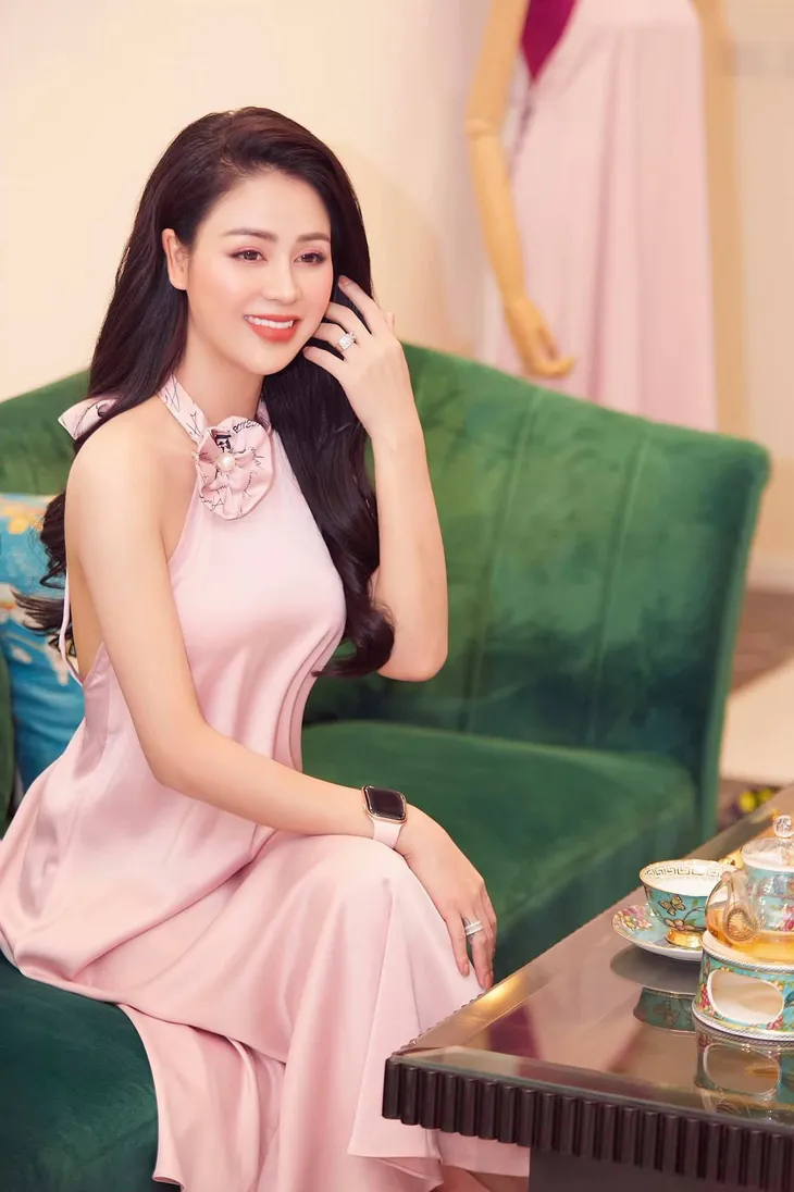 Diễn viên Lương Thu Trang: Tôi yêu phong cách bánh bèo - Ảnh 2. Diễn viên Lương Thu Trang: Tôi yêu phong cách bánh bèo - Ảnh 2.