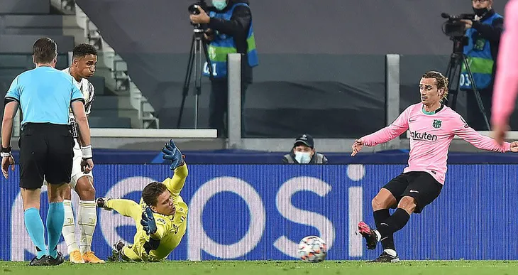 Juventus 0-2 Barcelona: Chiến thắng xứng đáng cho Messi và đồng đội (Bảng G Champions League 2020/21) - Ảnh 1. Juventus 0-2 Barcelona: Chiến thắng xứng đáng cho Messi và đồng đội (Bảng G Champions League 2020/21) - Ảnh 1.