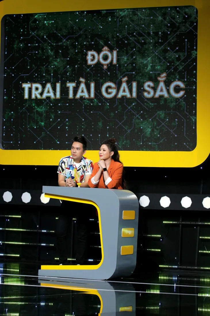 Minh Trường – Nhã Thy lần đầu “song đấu” tân cổ cùng Hoàng Hải – Cẩm Loan - Ảnh 2. Minh Trường – Nhã Thy lần đầu “song đấu” tân cổ cùng Hoàng Hải – Cẩm Loan - Ảnh 2.