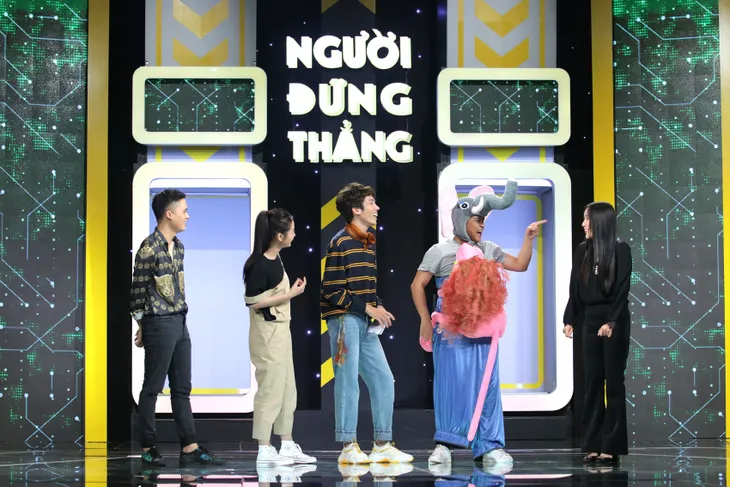 Đào Ngọc Sang – Nguyên Yunie thắng đẹp La Thành – Tống Yến Nhi trong Người đứng thẳng - Ảnh 4. Đào Ngọc Sang – Nguyên Yunie thắng đẹp La Thành – Tống Yến Nhi trong Người đứng thẳng - Ảnh 4.
